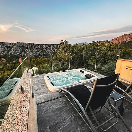 Summer House Nika With Jacuzzi Slime Dış mekan fotoğraf