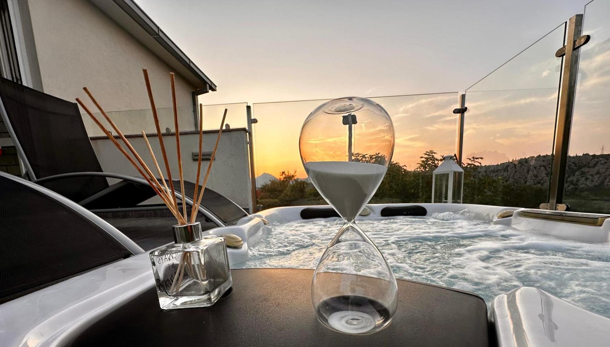 Summer House Nika With Jacuzzi Slime Dış mekan fotoğraf